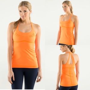 NWOT LULULEMON 4 Yoga Halter Top Flair